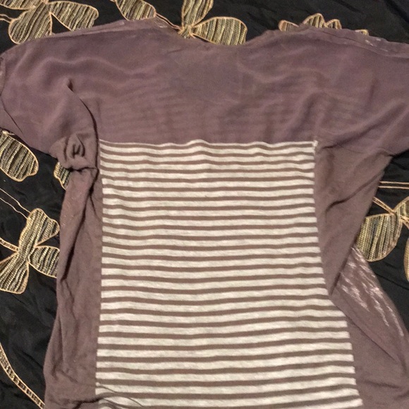 Top - Picture 2 of 2